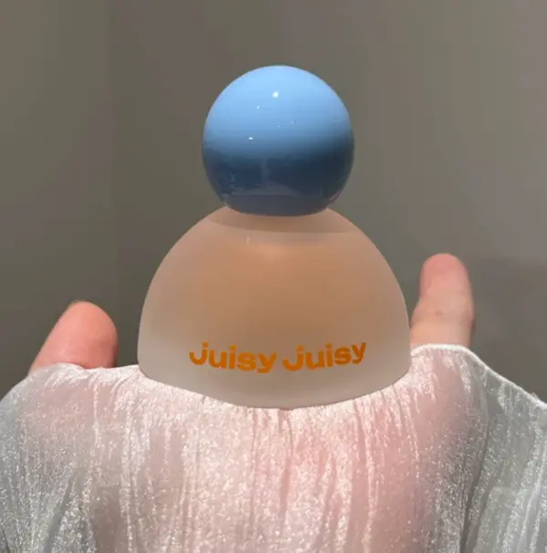 Juisyjuisy淡香水，椰奶木果米香調，持香持久，男女皆適合，適合節日贈禮